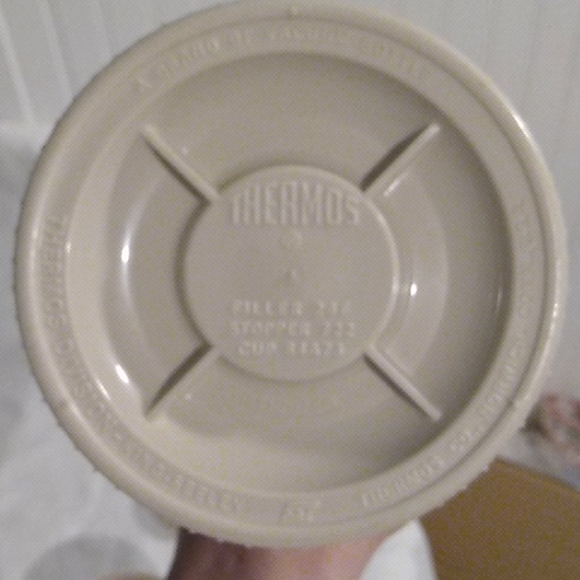 SALE Bundle Of New Beverage Warmer & GUC Thermos - Picture 13 of 13